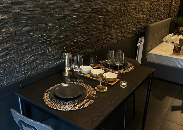 Apartment Thera Priva De Luxe